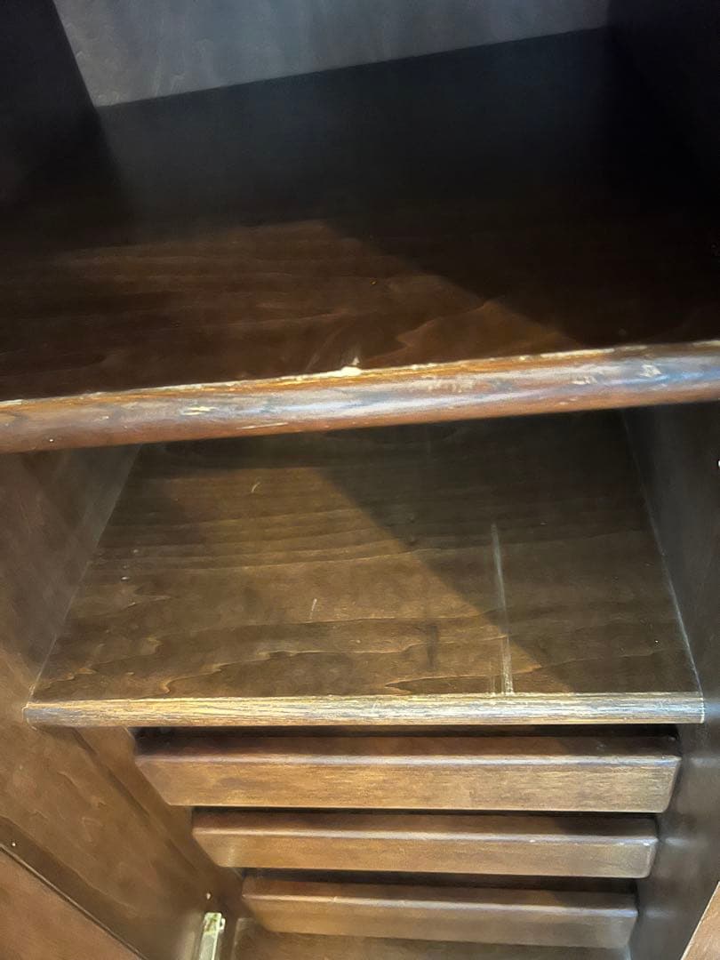 カリモク木製ガラス扉キャビネット