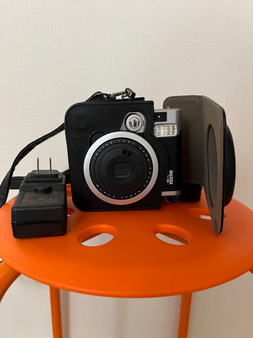 富士フィルム instax mini 90 チェキ ネオクラシック