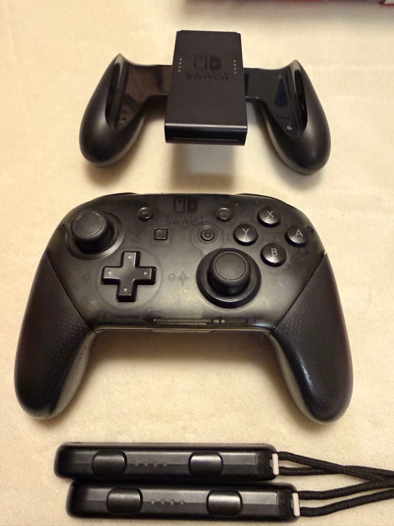 Switch本体　ケース・プロコン付き