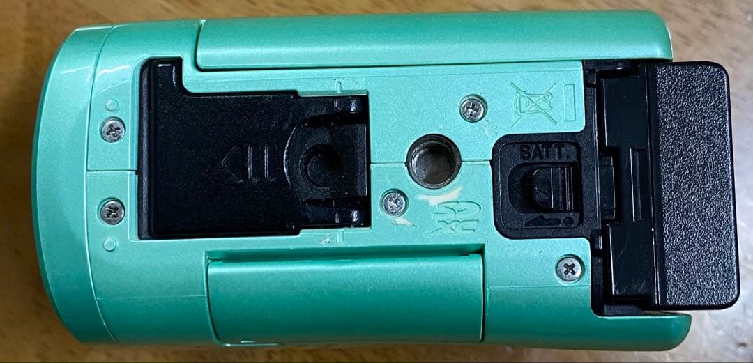 JVC ビデオカメラ ベビームービー「GZ-N1」