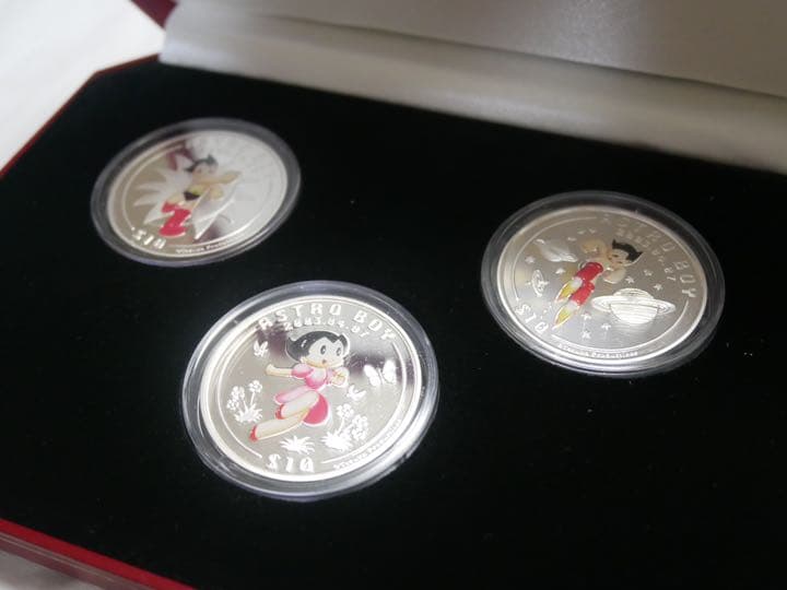 【限定】鉄腕アトム誕生　10ドル銀貨3種 Prセット　戦うアトム／ウラン　箱付き