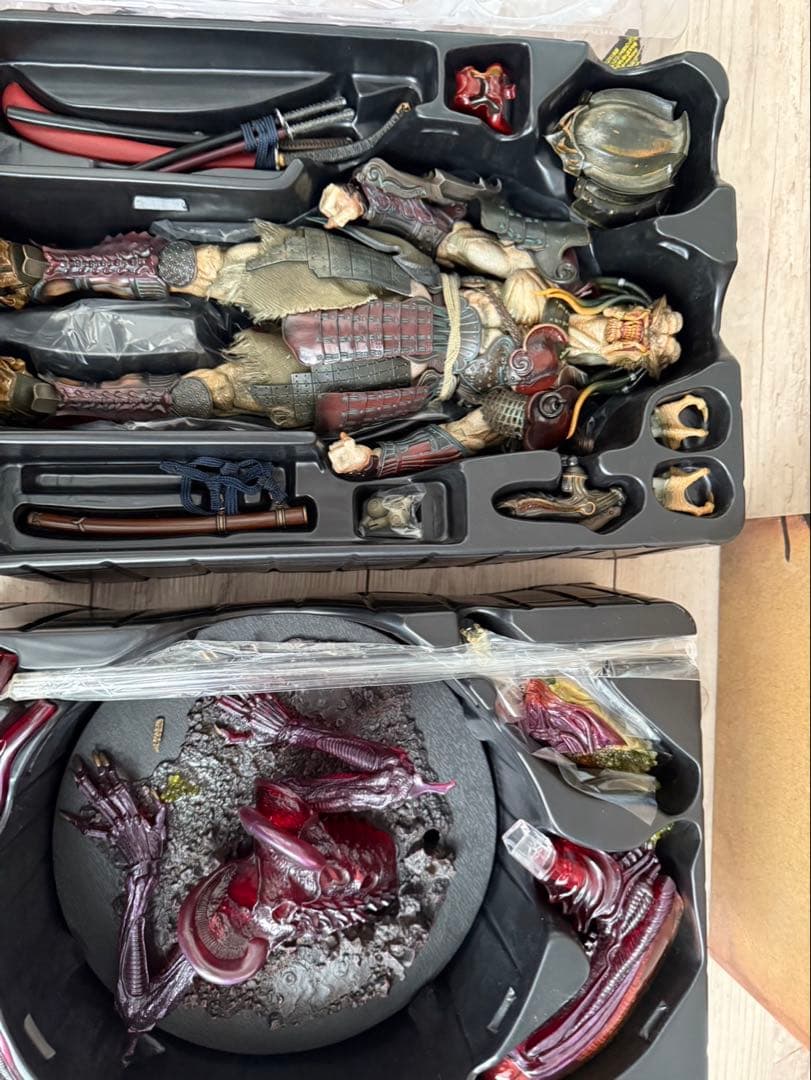 ホットトイズ　サムライプレデター