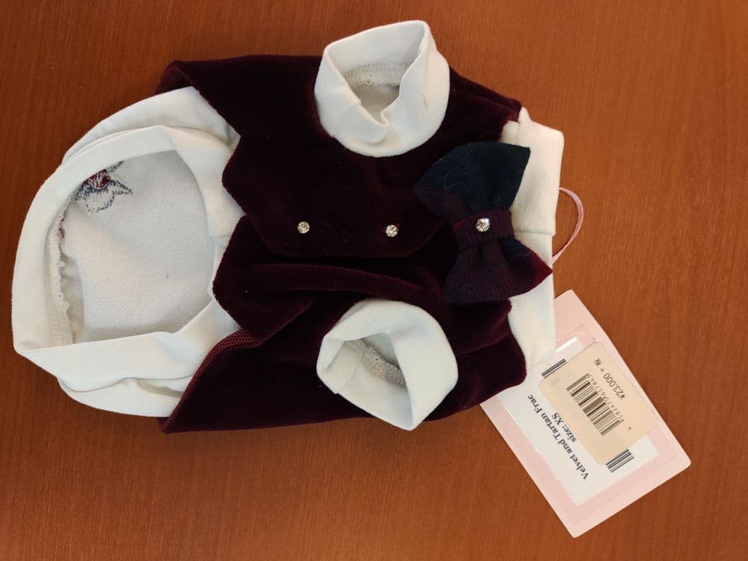 Sparkling Dog ボルドー犬服 リボン付き　xs