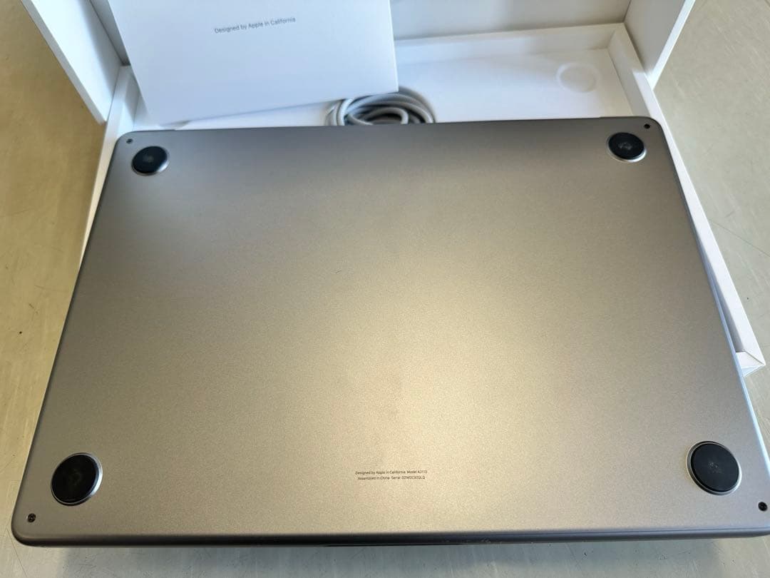 MacBook Air13㌅　M3 256GB