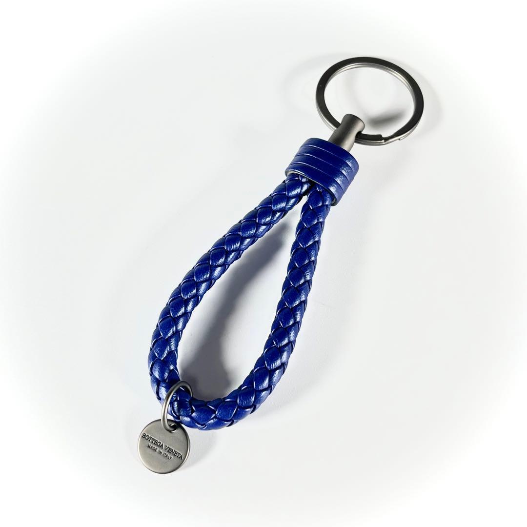【極美品】BOTTEGA VENETA イントレチャート　キーリング　ストラップ