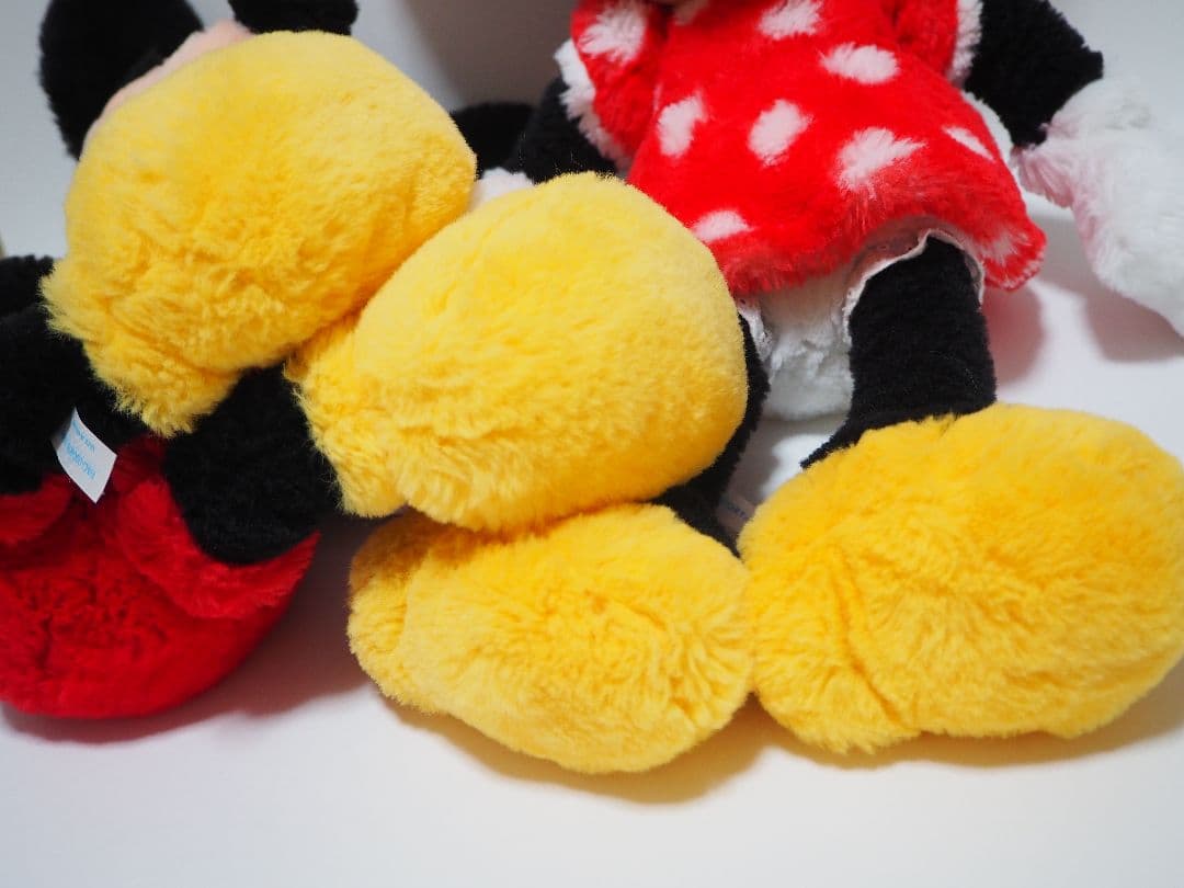 完売品　ディズニー ミニー ミッキー フラッフィープラッシー ぬいぐるみ