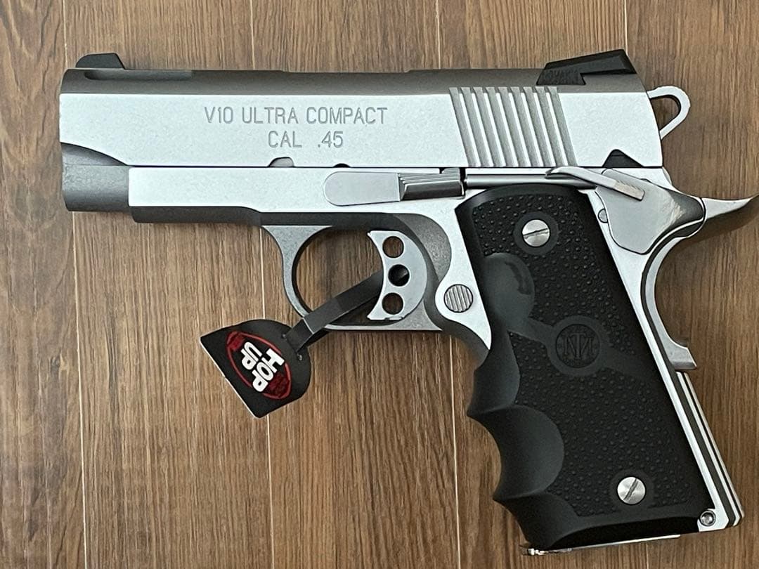 【作動】東京マルイ　V10ウルトラコンパクト　予備マガジン付き【快調】