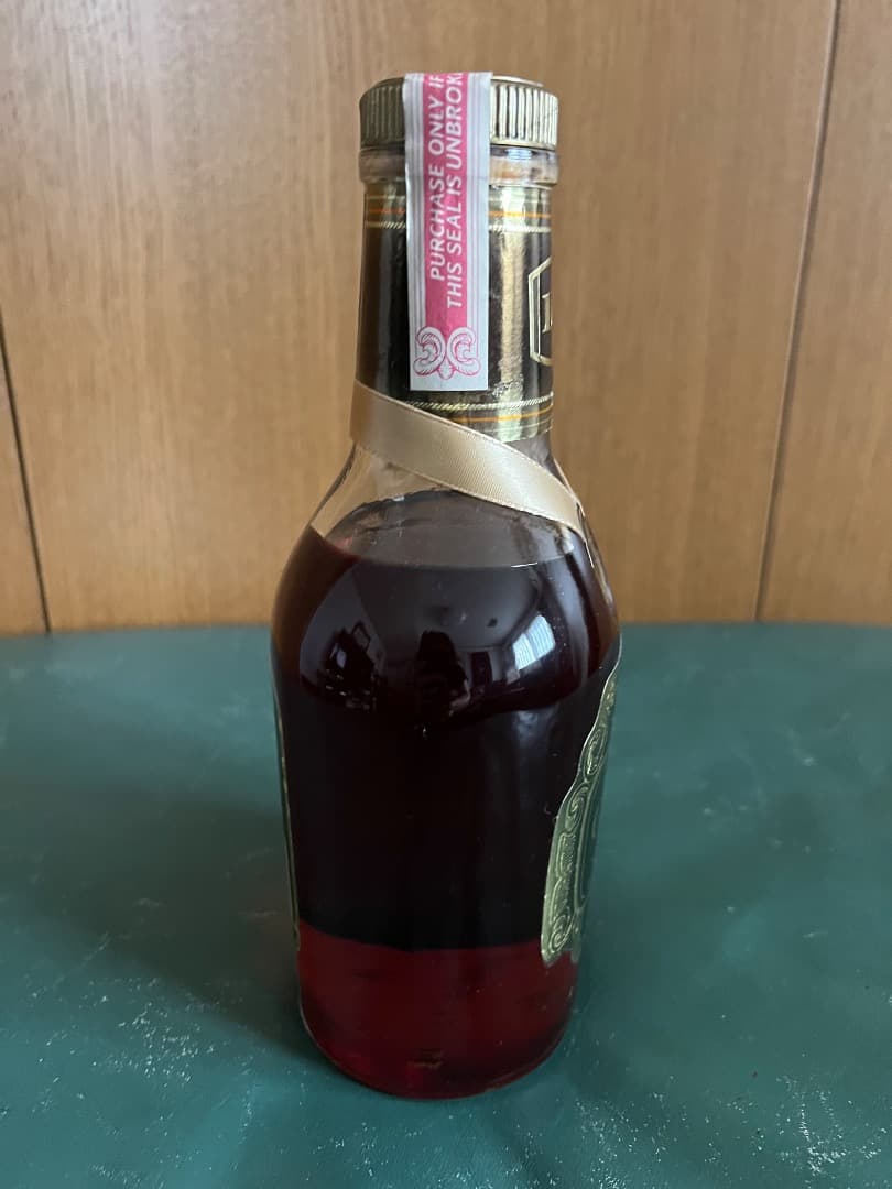 OLD GRAND DAD 114 BARREL PROOF 金ラベル