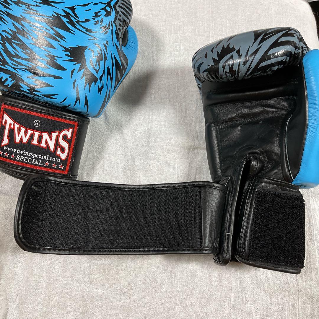 Twins ボクシンググローブ 本革製 ウルフ ブルー 10oz