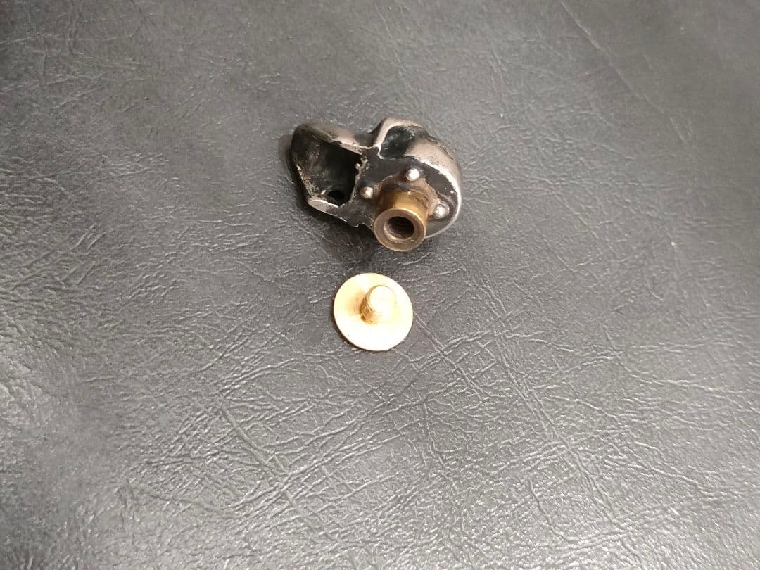 ガボラトリー　スカルピンズ　ネジ式