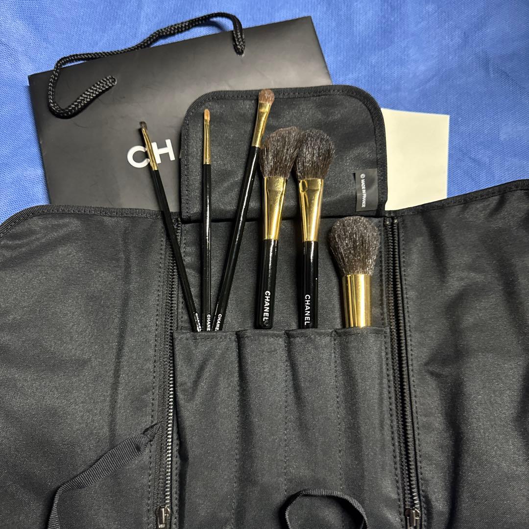 CHANEL メイクブラシセット 6本入り