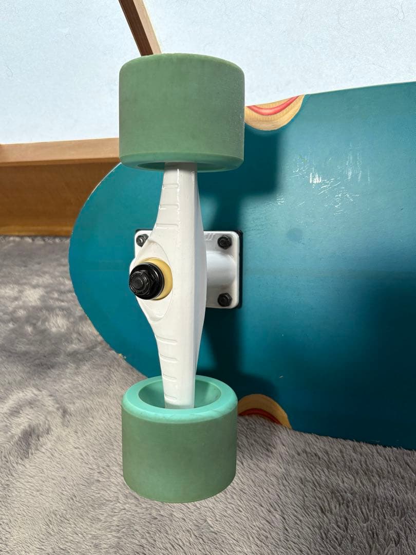 Miller Division サーフスケート Mundaka