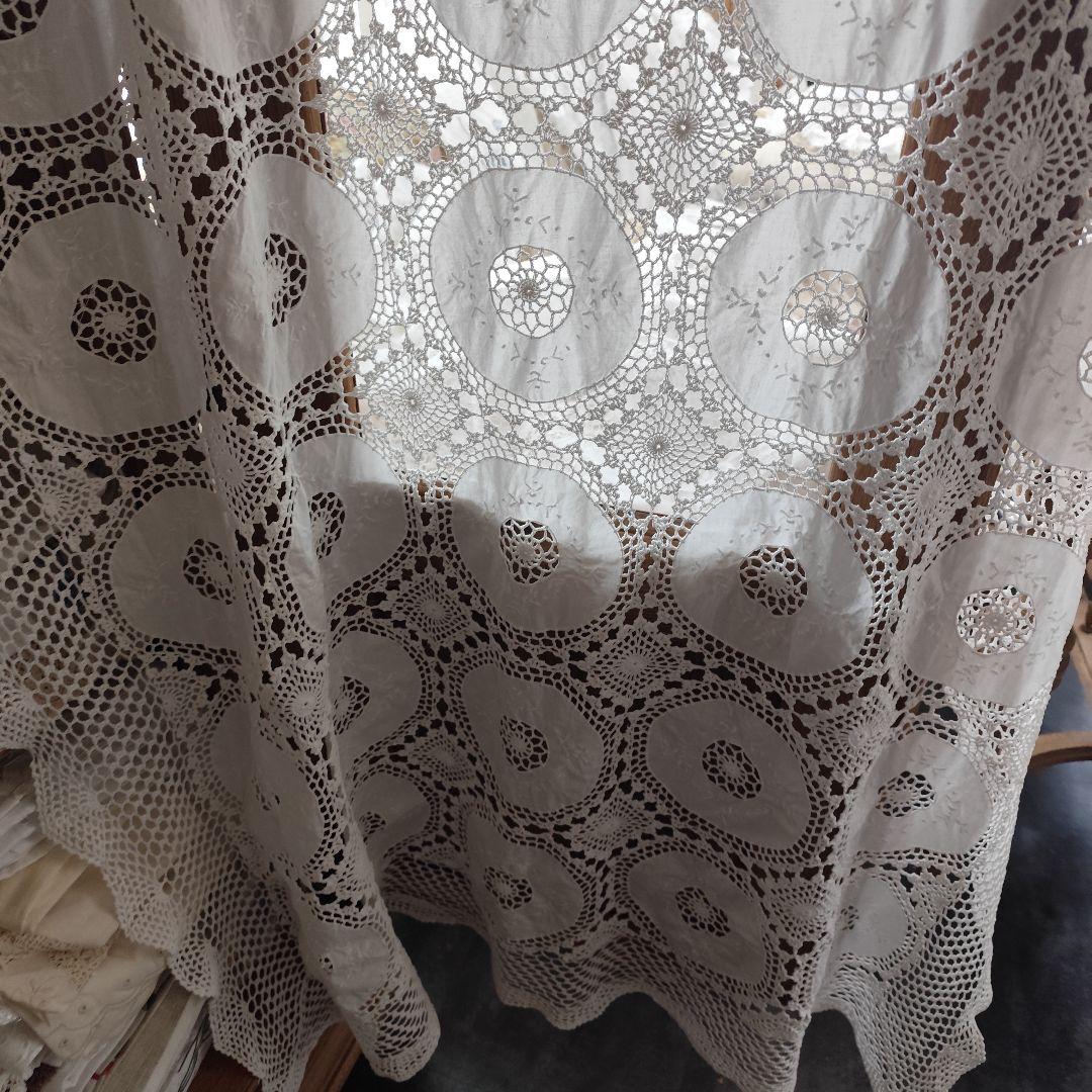 Vintageホワイト 手編みレース 35パーツ繋ぎ フリークロス