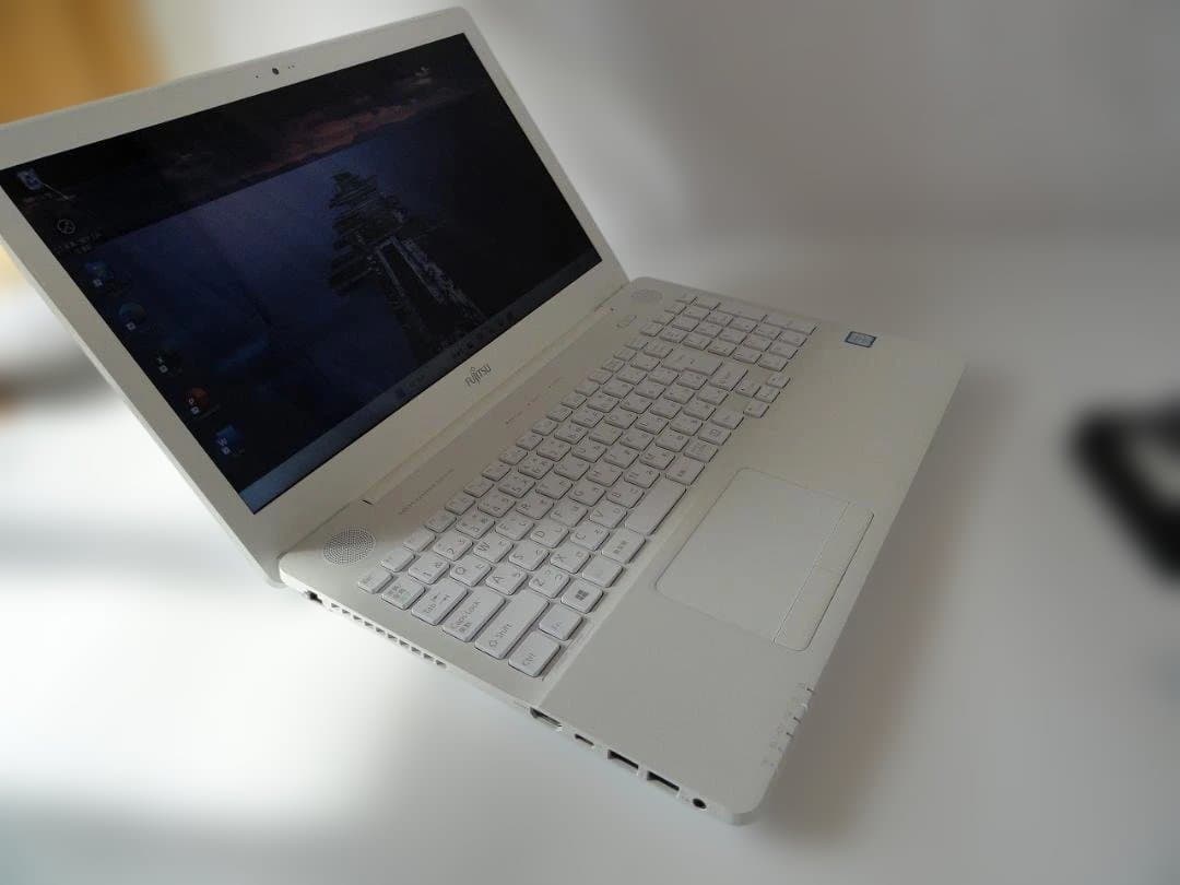 さ*催様 綺麗な 富士通Lifebook AH50/D2 Corei7- 770