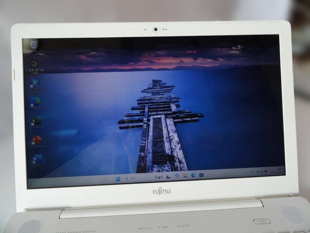 さ*催様 綺麗な 富士通Lifebook AH50/D2 Corei7- 770