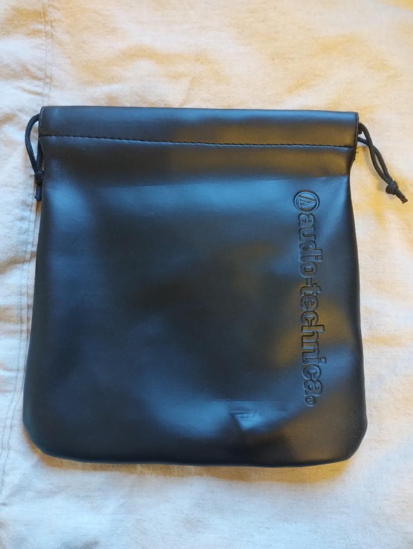 オーディオテクニカ 有線ヘッドホン ブラック 箱・収納ケース付 ATH-M50x