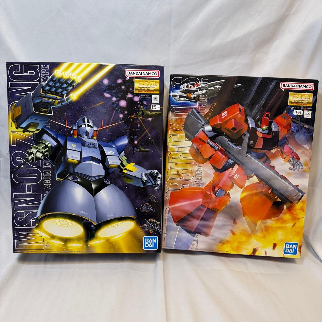 MG 1/100 ジオング、MG 1/100 リック・ディアス(クワトロカラー)