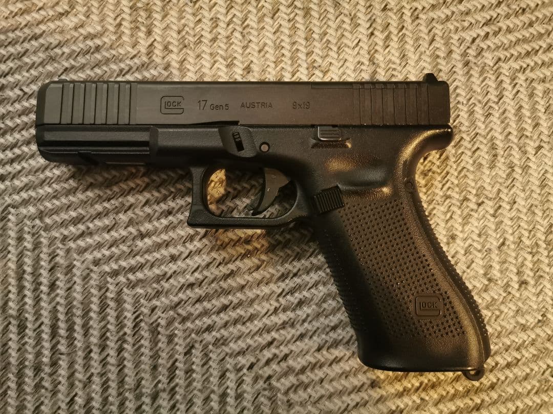 東京マルイ G17 Gen5 ガスガン