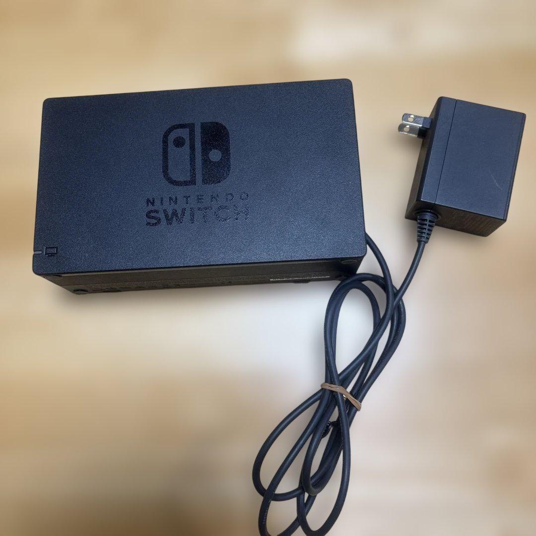 【任天堂Nintendo Switch 本体セット 青/赤　中古美品