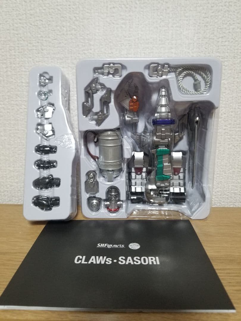 仮面ライダーオーズ　真骨彫　アーツ　CLAWs　サソリ