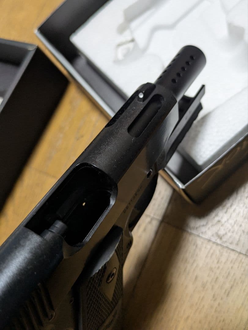 東京マルイ　V10ウルトラコンパクト　ブラック　カスタム