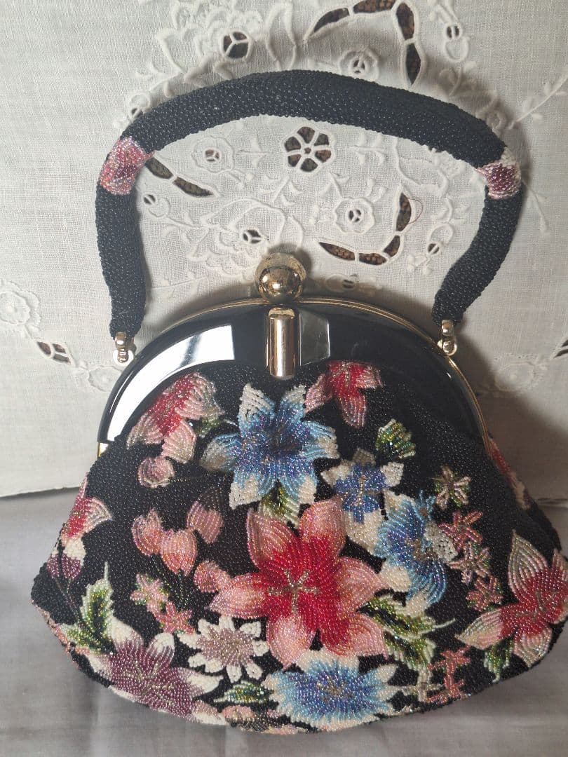 ビーズバック　花柄　絢爛　ヴィンテージ