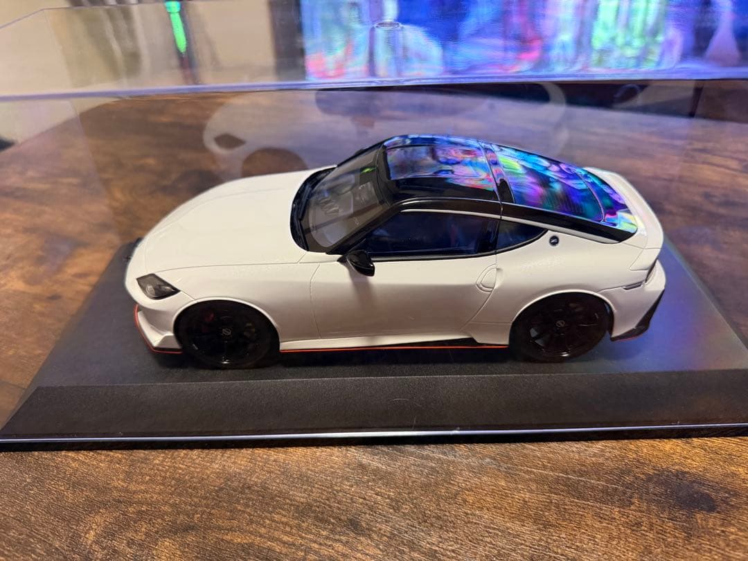 京商 1/18 日産 フェアレディ Z ニスモ (ホワイト) ミニカー