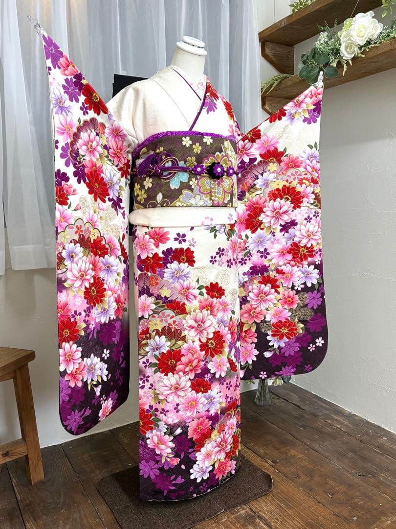 成人式　振袖フルセット　1139 白地　ピンク　紫花柄　正絹　振袖　格安！