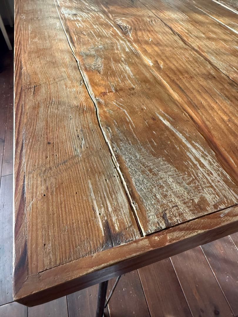 バーンウッド　古材　アンティーク　木製　ダイニングテーブル 金属脚付き