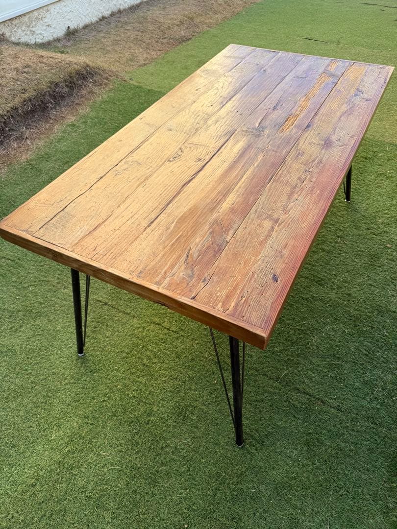 バーンウッド　古材　アンティーク　木製　ダイニングテーブル 金属脚付き