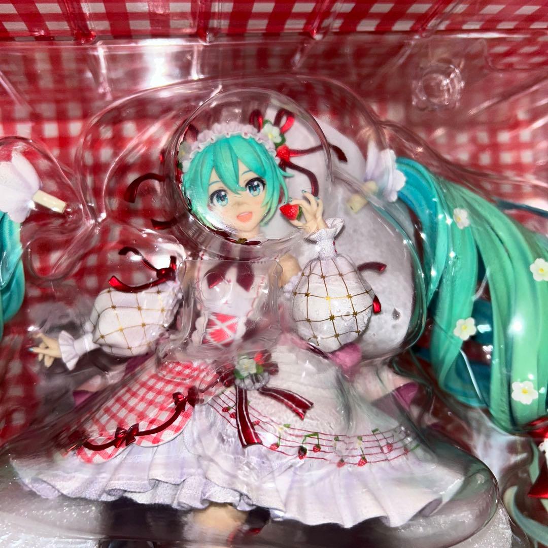 初音ミク フィギュア 15th Anniversary Ver.