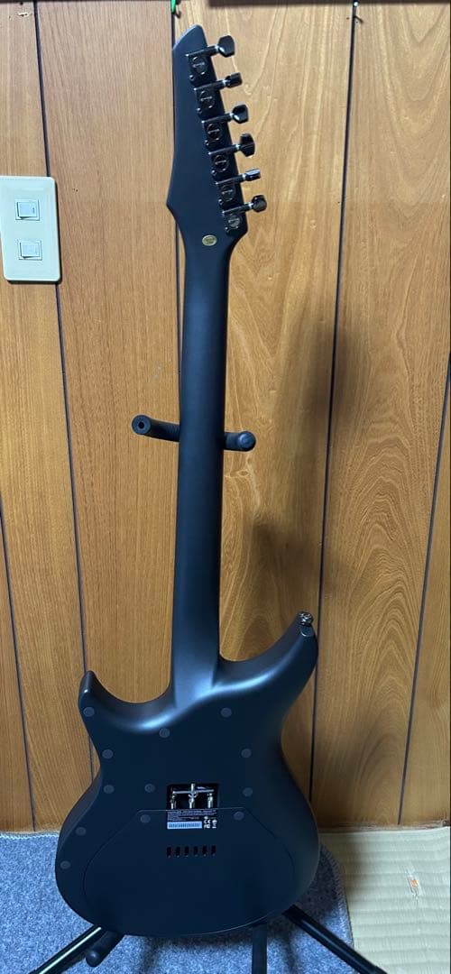 ENYA Inspire ブラック　アンプ内蔵エレキギター