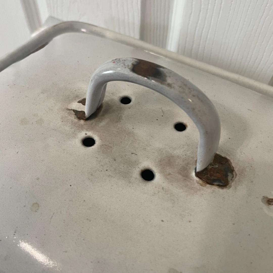 イギリスアンティーク ホーロー ブレッド缶 ブロカント 蚤の市 ヴィンテージ