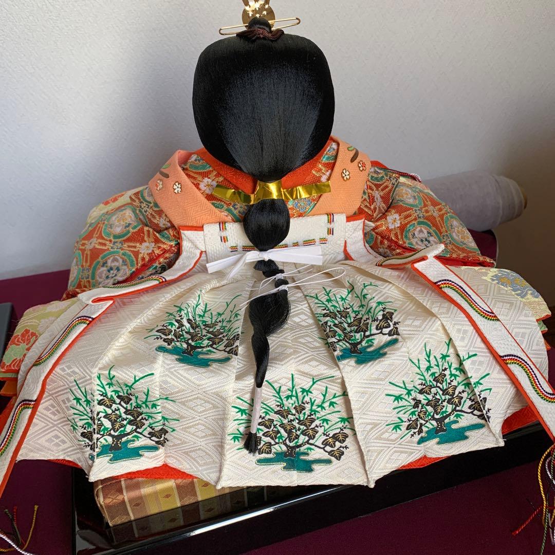 雛人形 親王台込み　伝統的な衣装 約30cm
