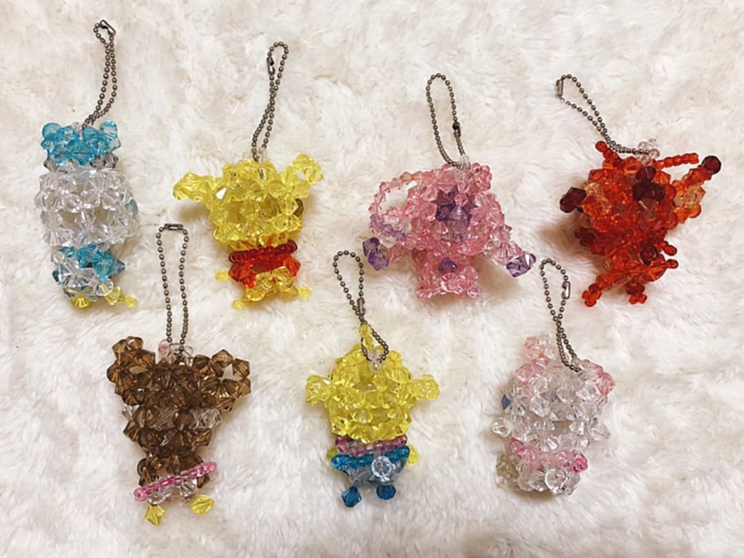 Disney ディズニー　ビーズキーホルダー６個セット