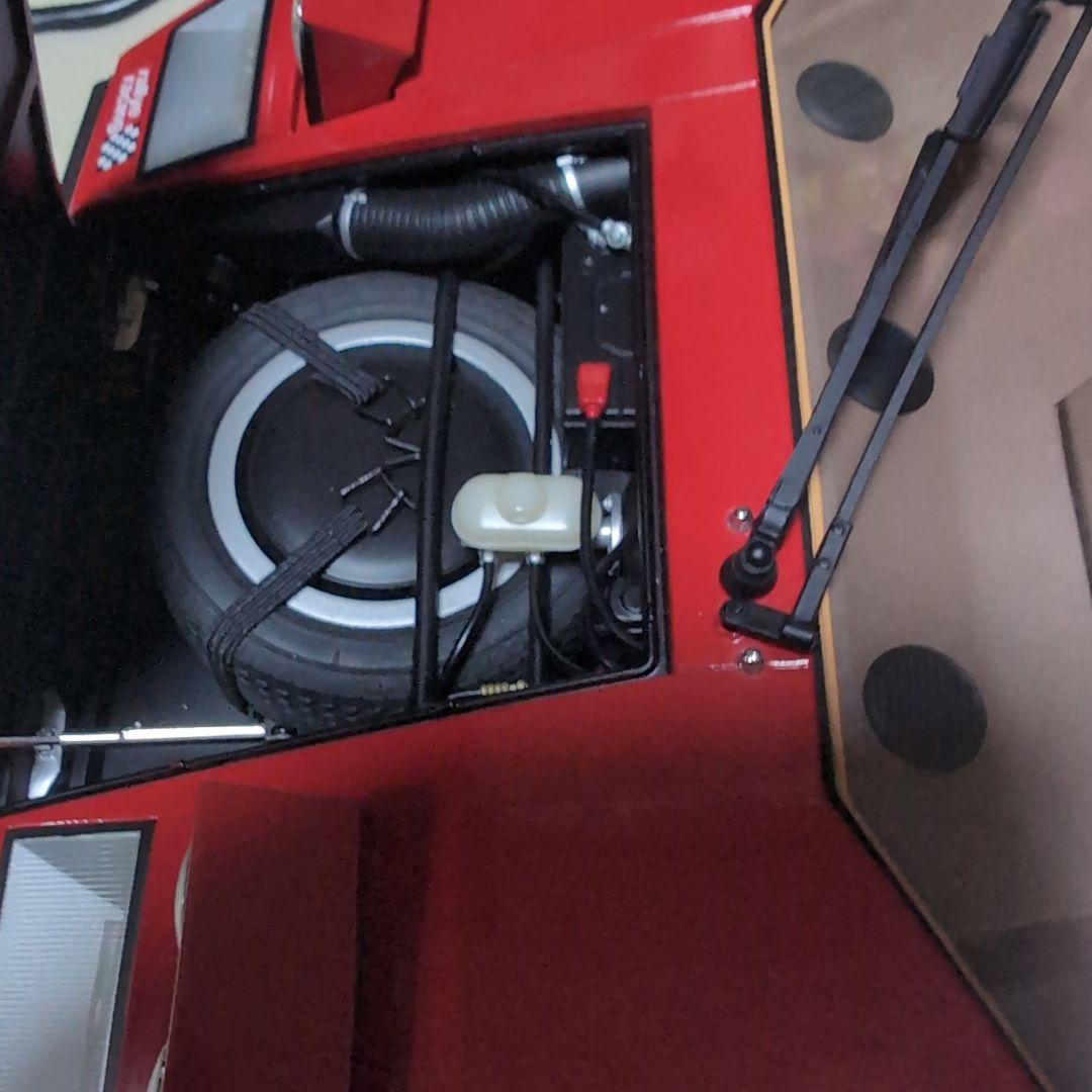 ディアゴスティーニの ランボルギーニLP500S 1/8ダイキャストモデル