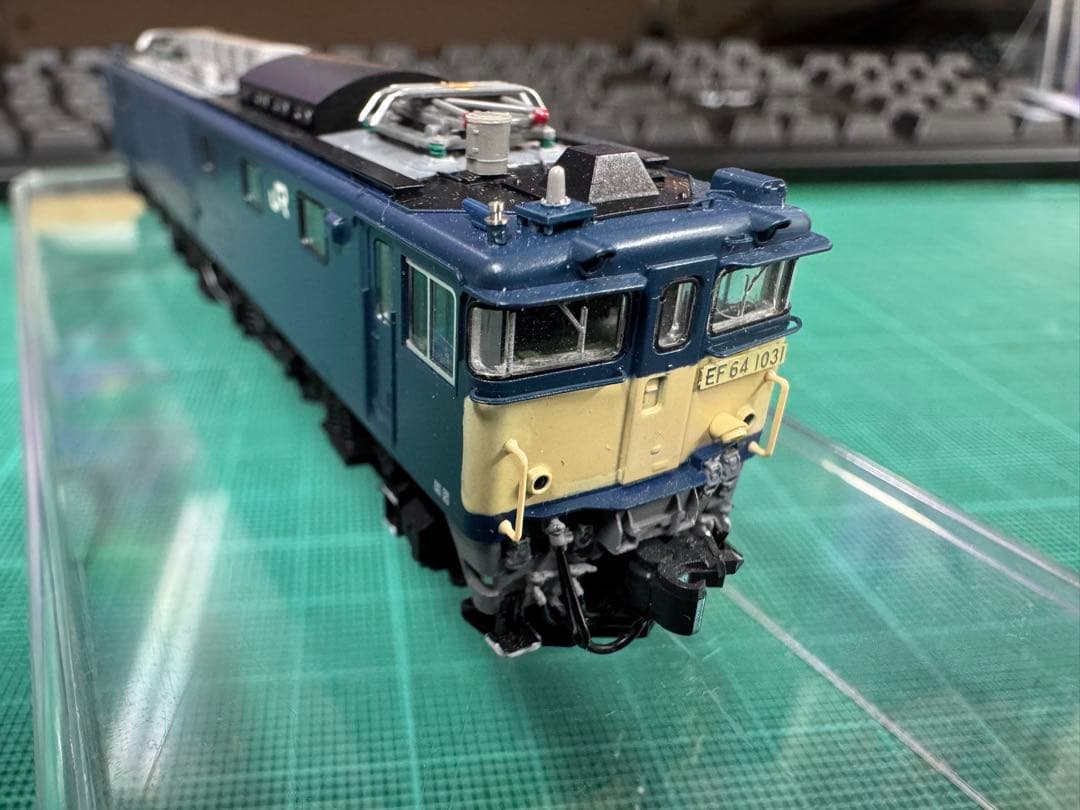 なべちわ　TOMIX製ベース　EF64 1031号機