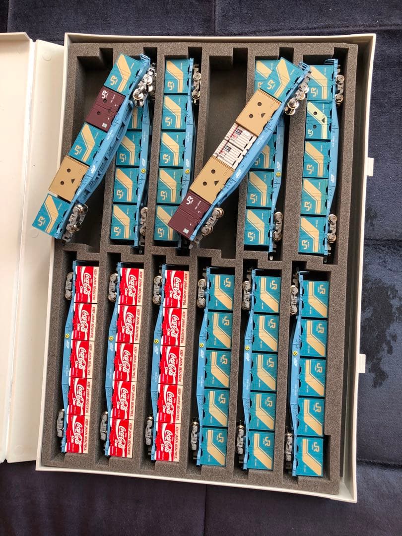 KATO コキ104 16両とコンテナ22個