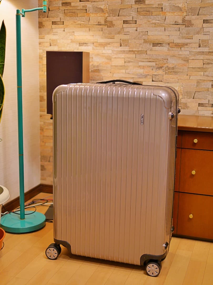GW特価　美品　RIMOWA リモワ サルサ 4輪 シルバー キャリー　TSA