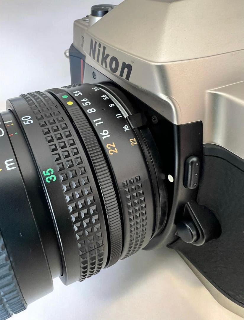 Nikon FM10 一眼レフ　カメラセット