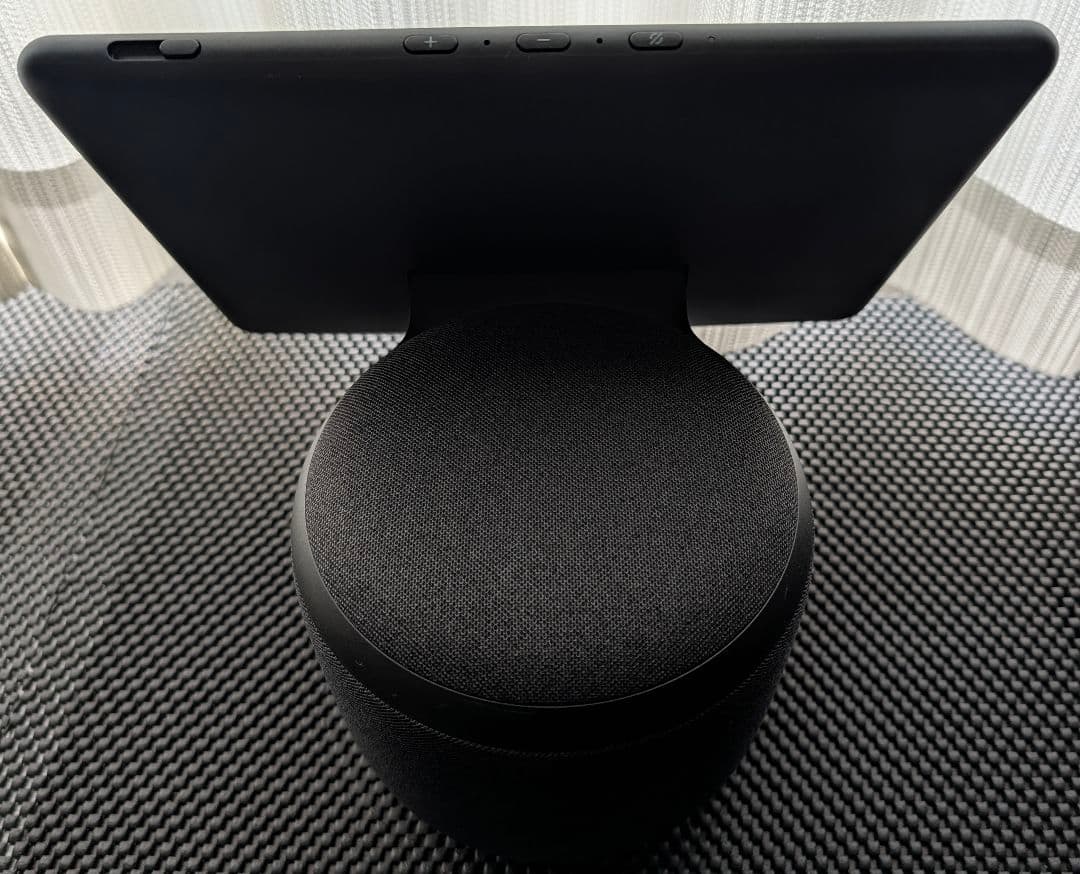 Amazon Echo Show 10 第三世代