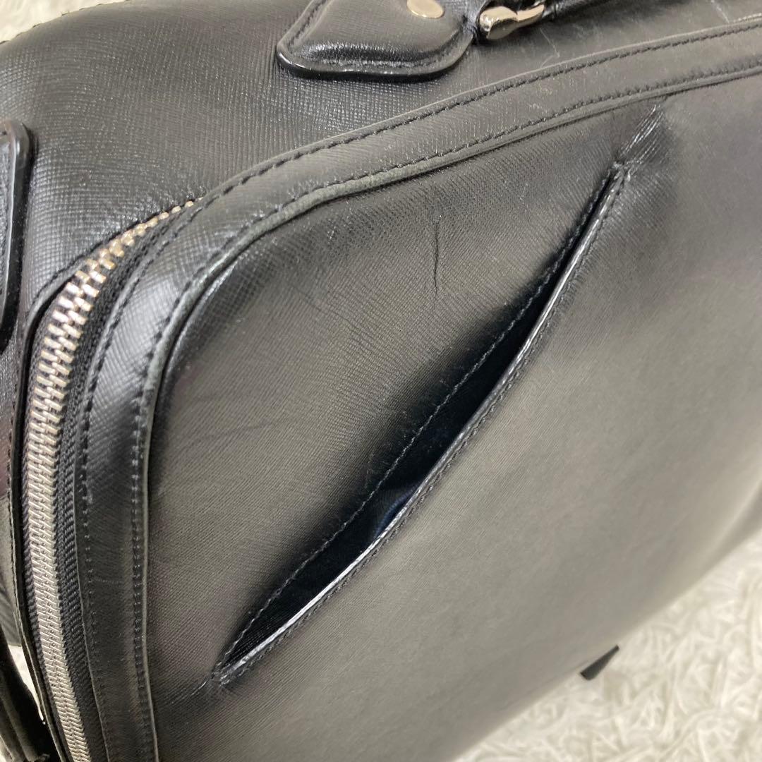 PID✨2way ブリーフケース　リュック　チャーム　ロゴプレート　A4 PC