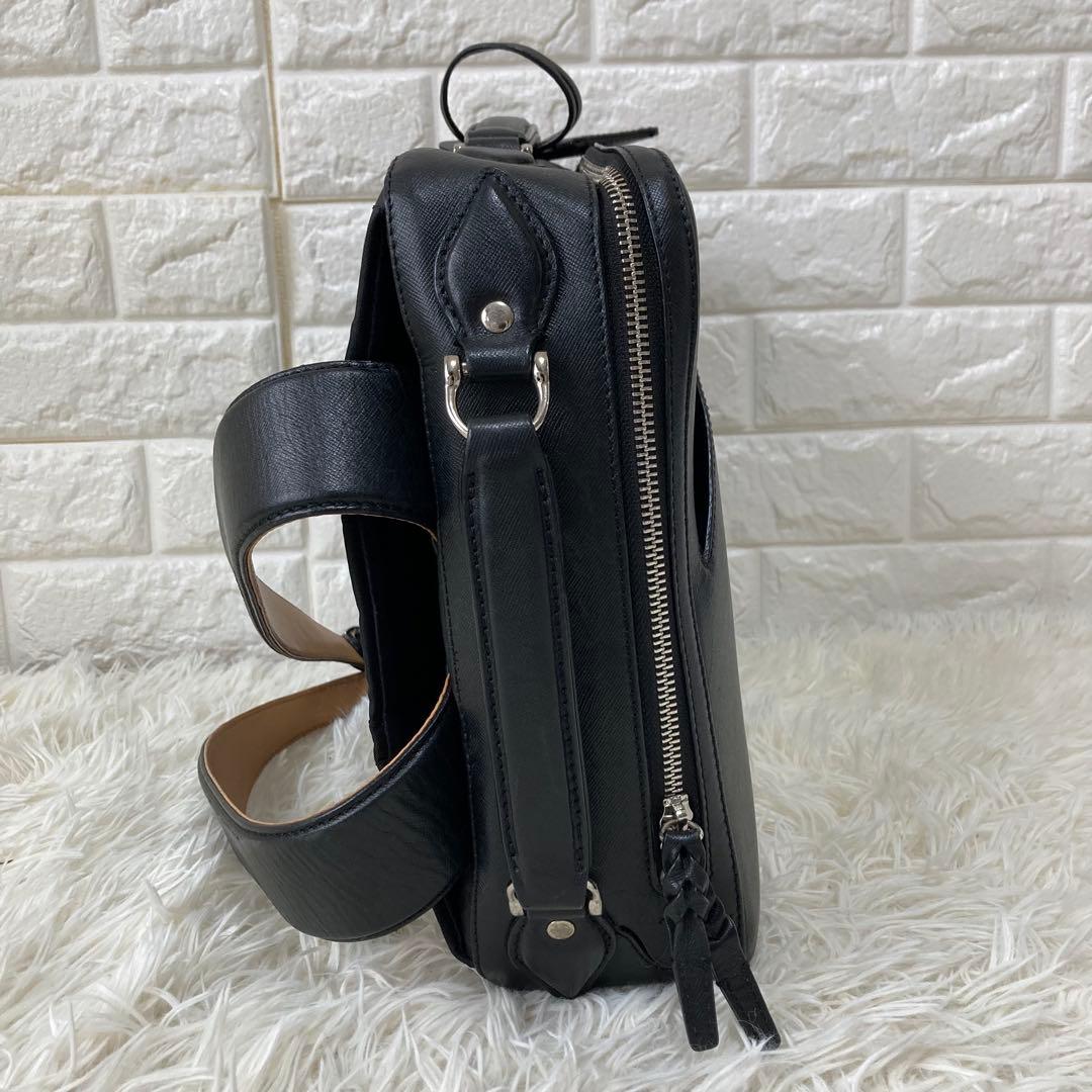 PID✨2way ブリーフケース　リュック　チャーム　ロゴプレート　A4 PC