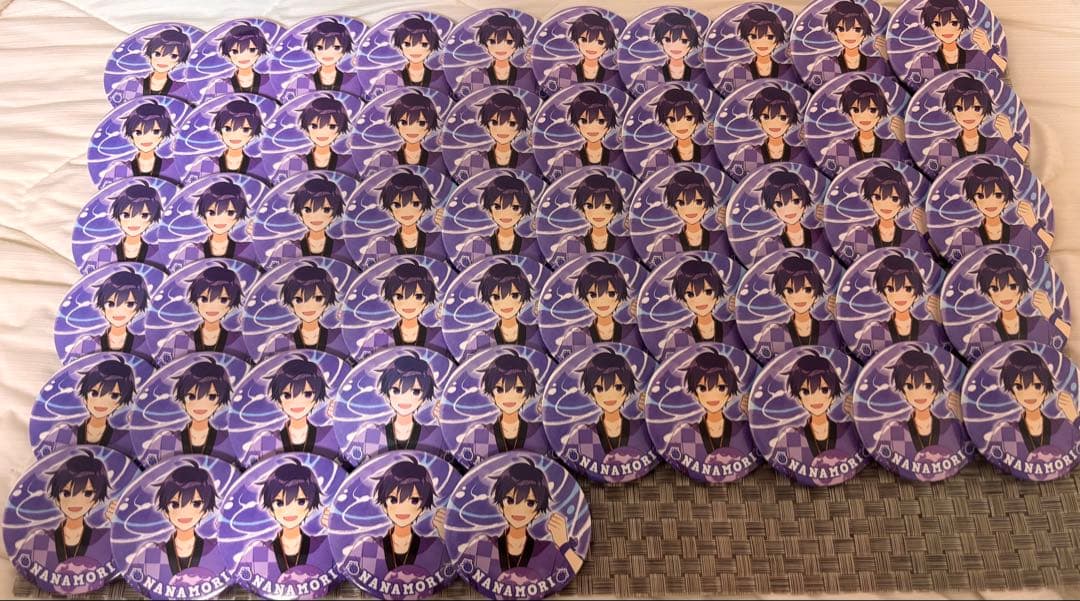 すとぷり ななもり。 缶バッジ