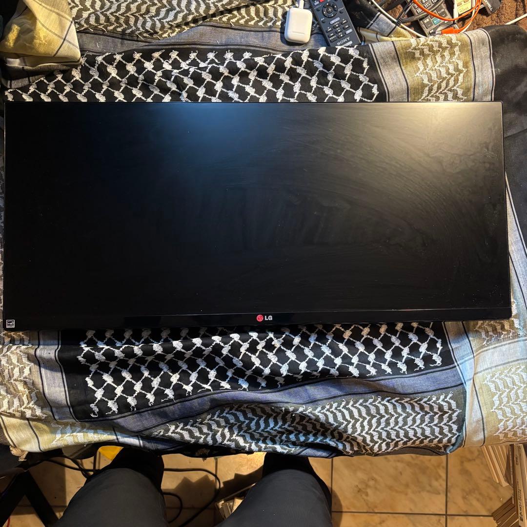 LG 34UM65-P 34インチ ウルトラワイドモニター