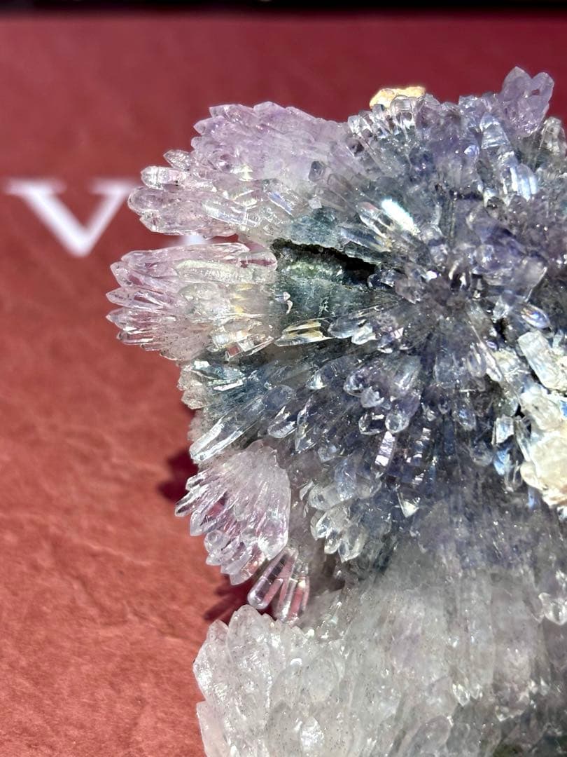 【希少】フラワーアメジスト 菊の華(ブラジル産) 原石 アメジスト