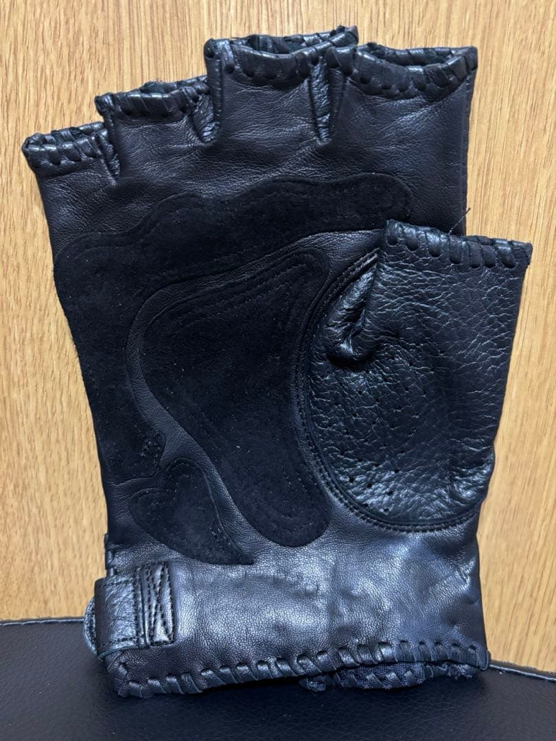 ロエン（Roen）レザーグローブ
