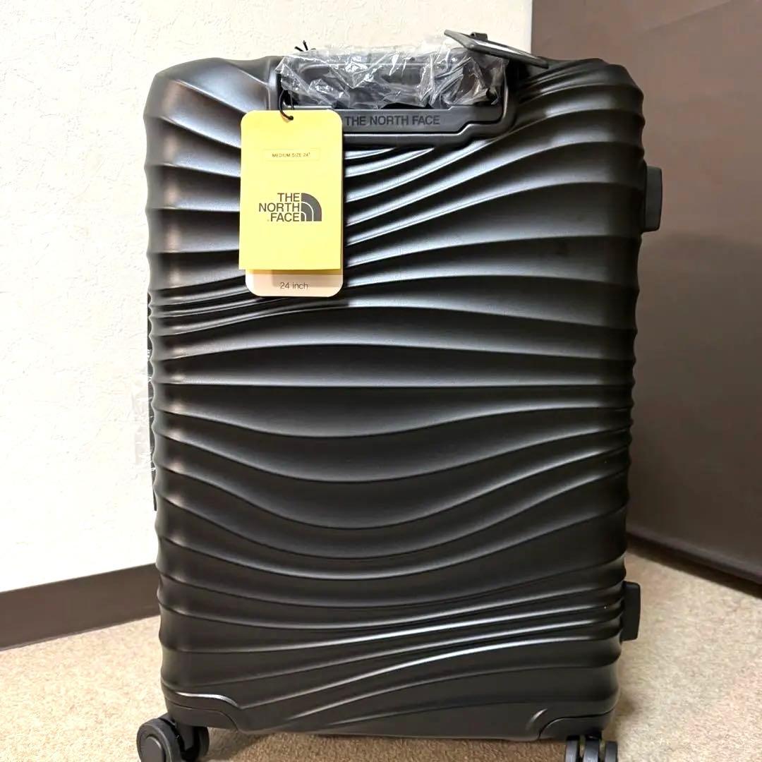 【新品未使用】ノースフェイス スーツケース 24インチ　キャリーケース　黒