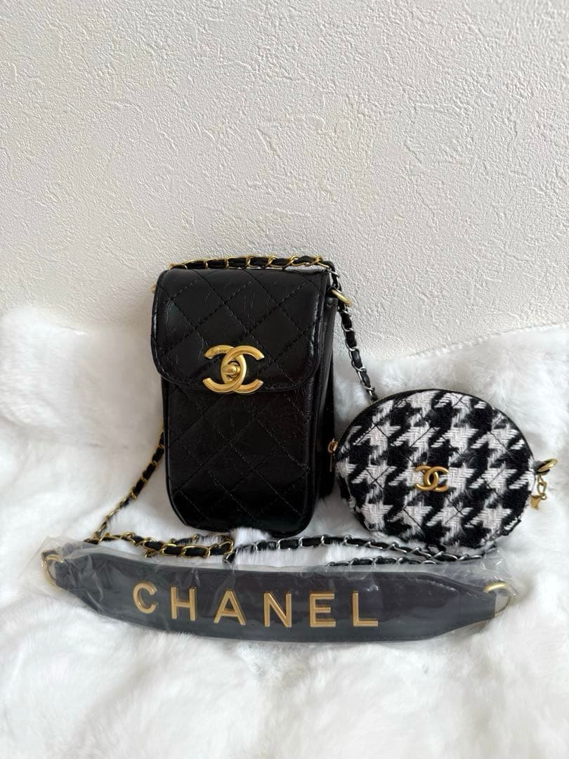 シャネル ノベルティ スマホショルダーバッグポ－チセット
