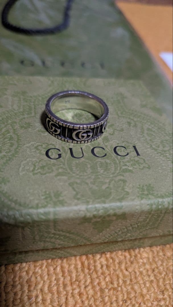 GUCCI シルバー マーモントリング 刻印24号